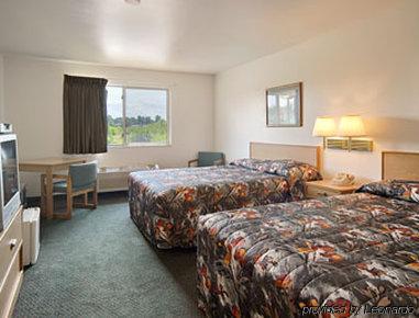 Northwoods Inn And Suites Ely Rom bilde